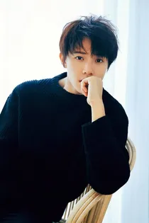 泡沫之夏之洛熙的妹妹洛晴