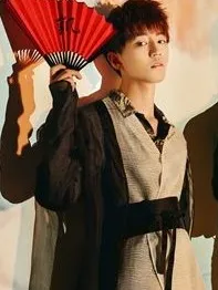 TFBOYS之三女皇回归