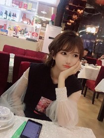 校园中的源少