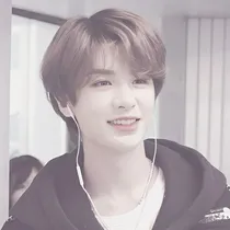 黄明昊:为你平凡或完美