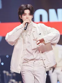 王炸：配音小妹你好甜