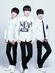 TFBOYSde校园恋爱