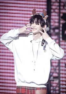 黄明昊：你真可爱