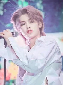 黄明昊：宠你宠到骨子里