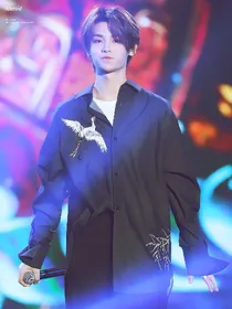 黄明昊:好坏Couple