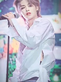 不负年华，黄明昊