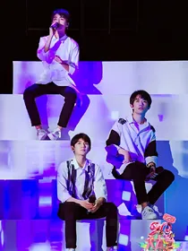 TFBOYS：契约女佣