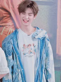 乐华七子~黄明昊他竟然是个妹控