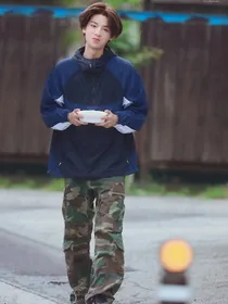黄明昊.死心塌地