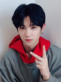 黄明昊只能是我林星的！