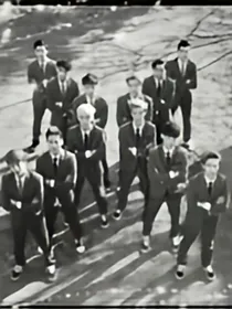 EXO：冷漠似冰