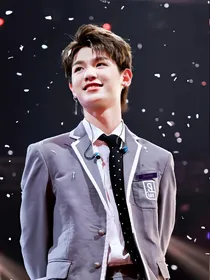黄明昊:暗恋1