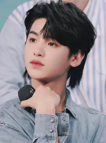 黄明昊：后妈是我前女友