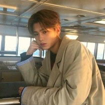 黄明昊:前任情侣