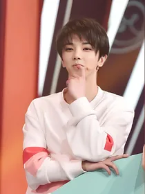 华晨宇：我的明星男友