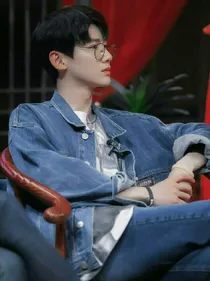 白敬亭今天恋爱了吗？