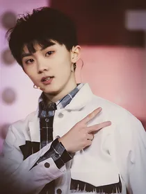 念念：向横学长有点撩