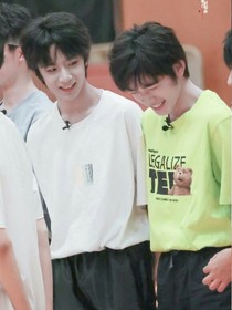 文轩:你今天不乖哦