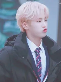 UNINE:哥哥我是韩国人