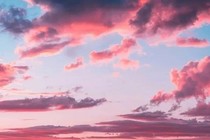 年少，怎不轻狂