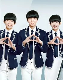 属于她们的TFboys