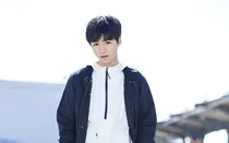 如果时间能重来，我不会在伤你了