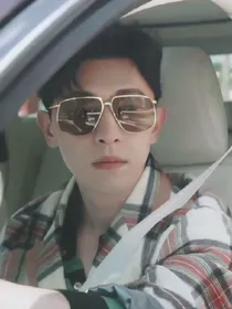 来自未来的机器人哥哥