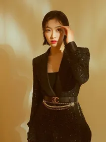 精神病医院的美女医生