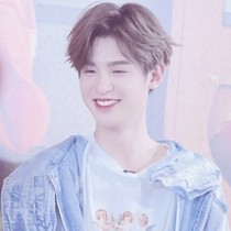 黄明昊：这次换我来保护你