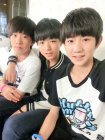 TFBOYS之兄弟一起走