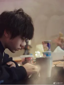草莓软糖不及你