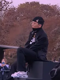 权志龙：娱乐圈竞技