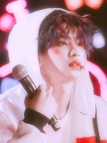 黄明昊，姐姐爱你