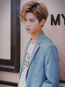 黄明昊：攻心手册——d337