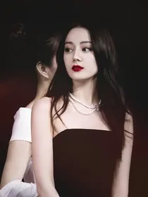 肖战：夫人是机长