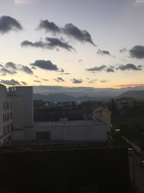 竹马抱抱