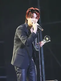 黄明昊：我的助理是我的——d037