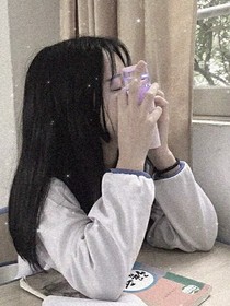 网恋：高冷总裁认定我
