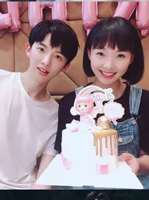 大学和婚后甜蜜生活