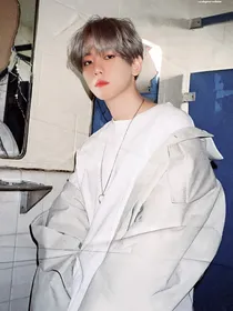 EXO：快穿之他们太难搞