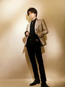 华晨宇：妹妹驾到变夫人