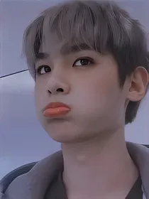 黄明昊：追妻昊难