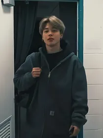 BTS：原来你是精神小妹？！