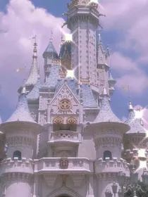 琼：魔法学院