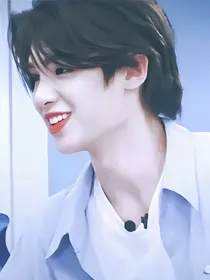 黄明昊：草莓恋爱-d761