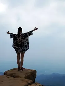 始于指尖，终于脚下