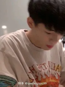 系统：这个宿主脑子坏了？-d466