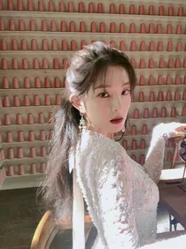 亲爱的热爱的：旧人