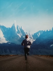 孩子一定要努力奔跑
