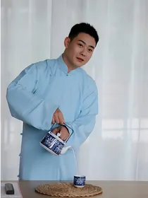 栾云平：宝瞳